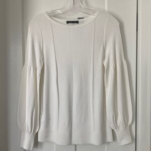 Beautiful Long Sleeve Sweater, puffy sleeves, size-SP, Cream, stretchy